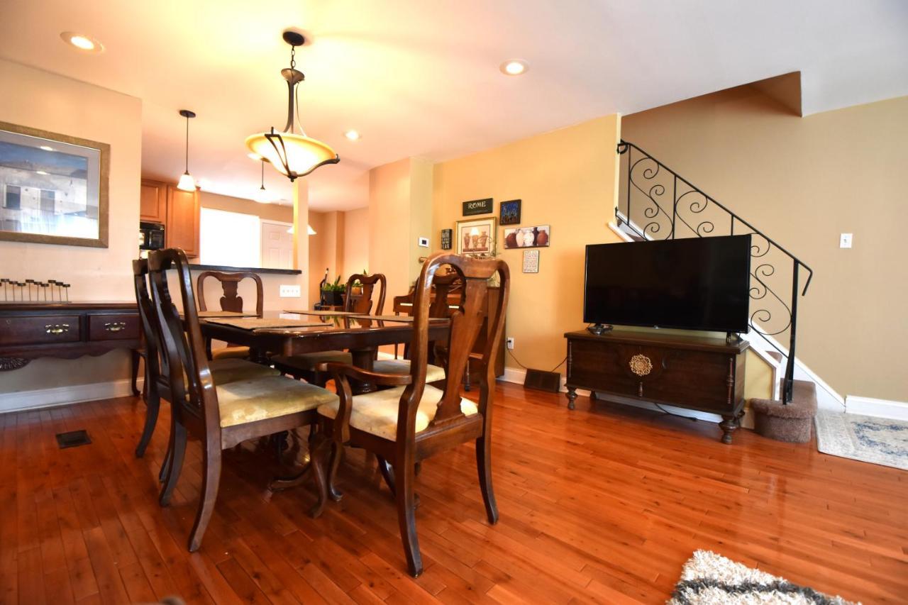 Tuscany 2900 - Classic Italian Style 3Br W Parking Near Airport Philadelphia Eksteriør billede