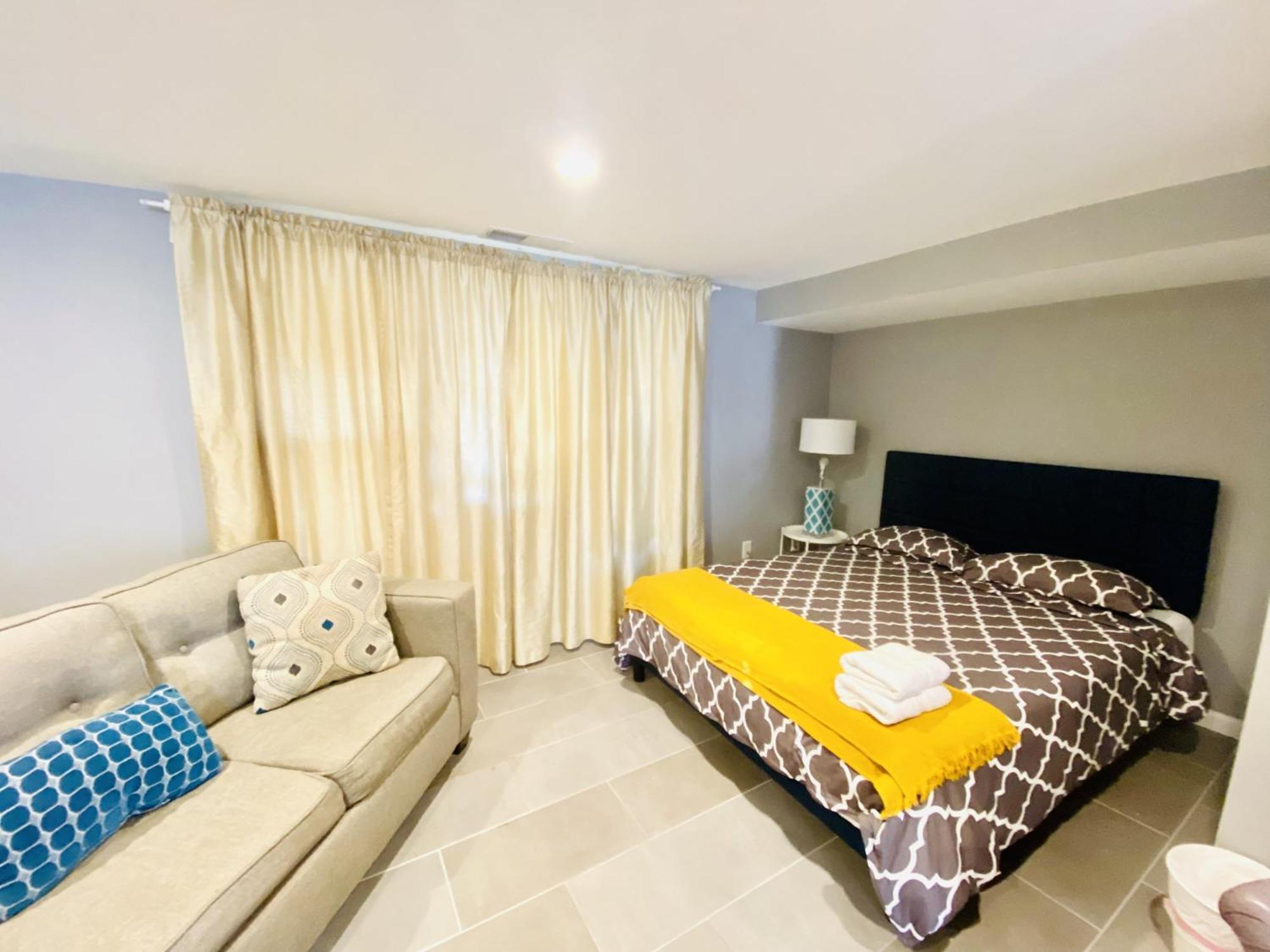 Tuscany 2900 - Classic Italian Style 3Br W Parking Near Airport Philadelphia Eksteriør billede